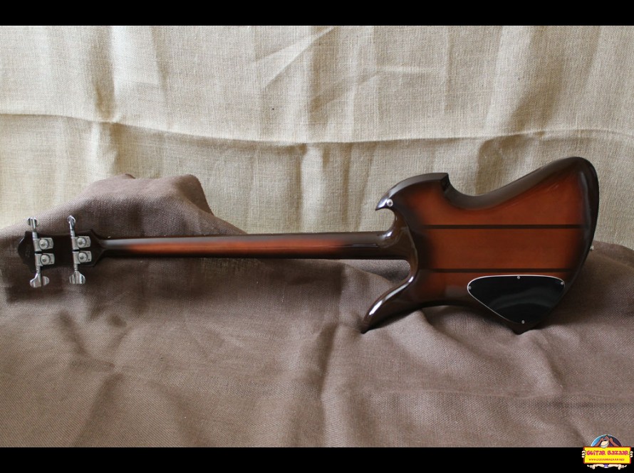 81 BC Rich Mockingbird Bass