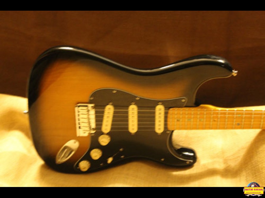 2005 Stratocaster Deluxe