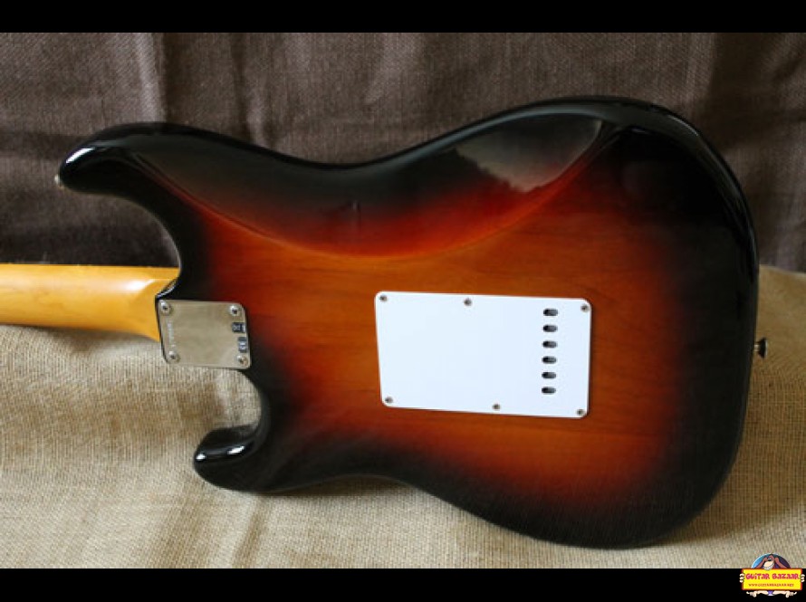 Fender AVRI '62 Reissue Hot Rod Stratocaster