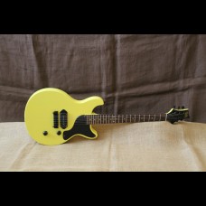 QA Guitars Bumble Bee Pro