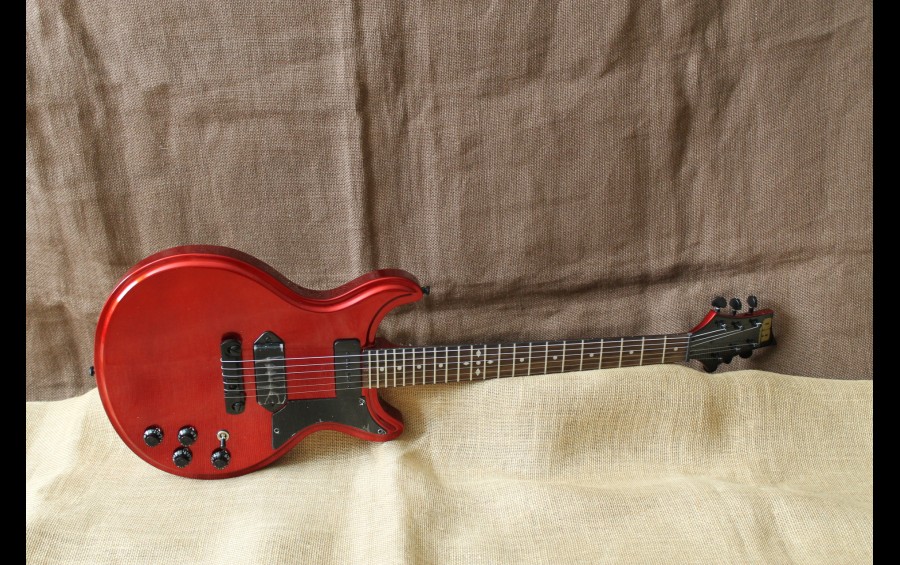 QA Guitars Cardinal D